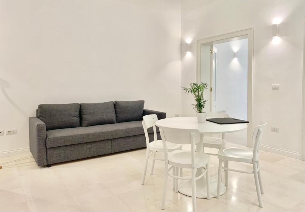 Appartamento Federiciano White House - Bari Center Esterno foto
